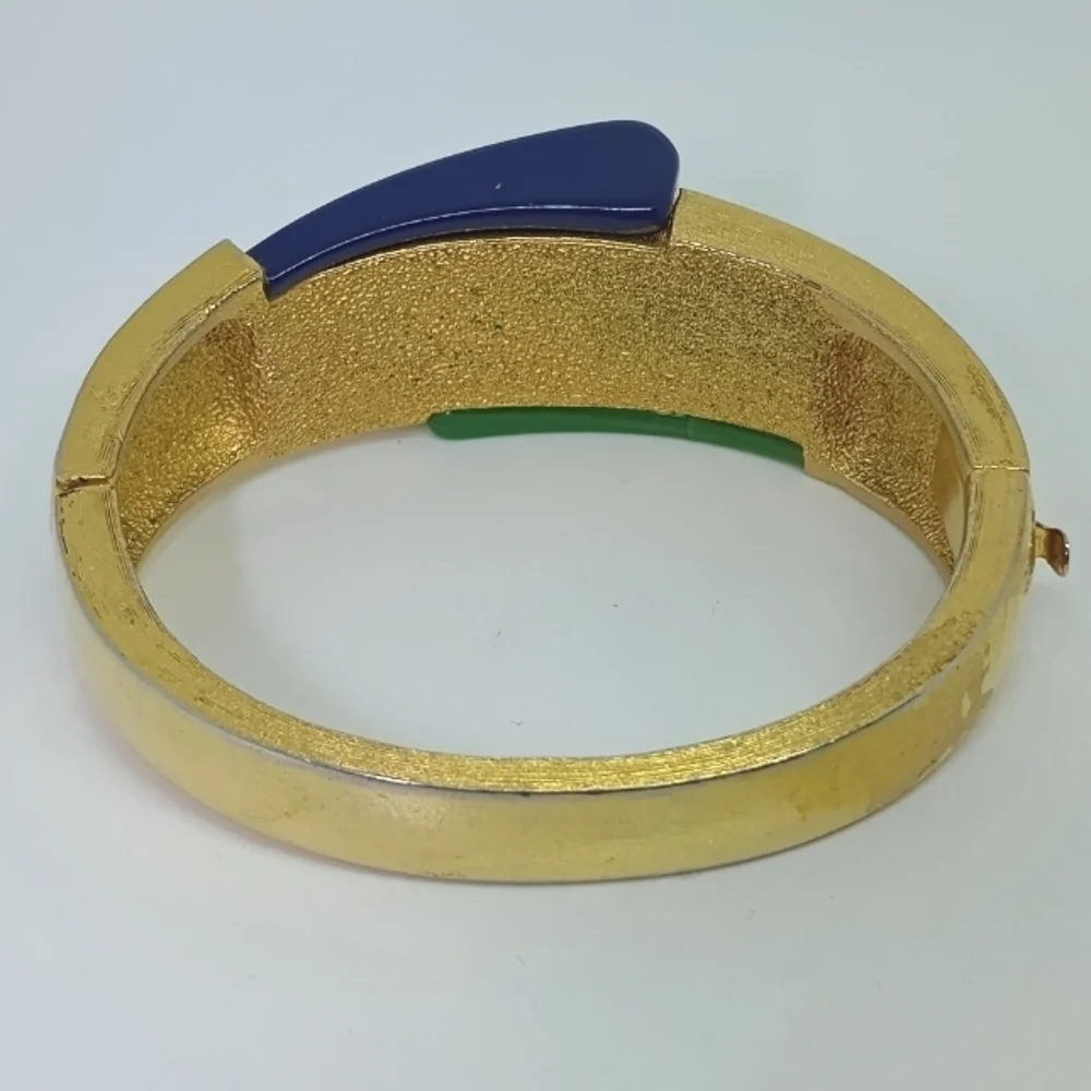 * vintage Crown Trifari colorama lucite & gold tone clamper bracelet